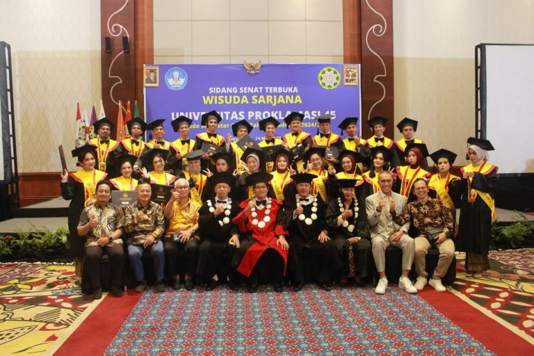 wisuda ganjil 2024 - 2025 - 1